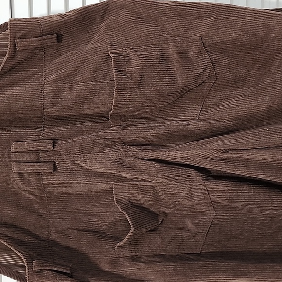 Women's Oversized Brown Corduroy Overalls. Adjustable Straps. OS - Picture 7 of 13